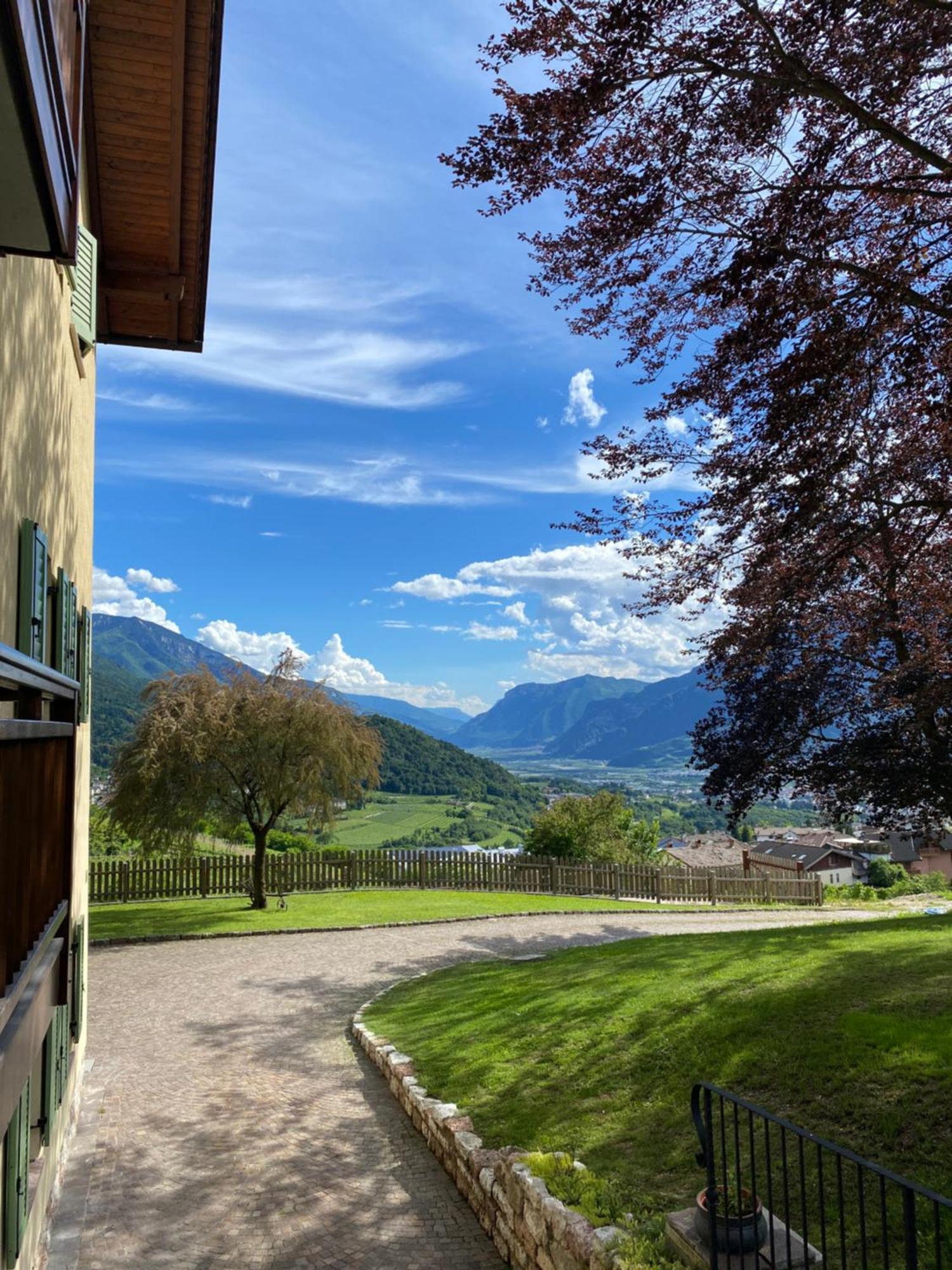 B&B La Casa In Collina Trento Bagian luar foto