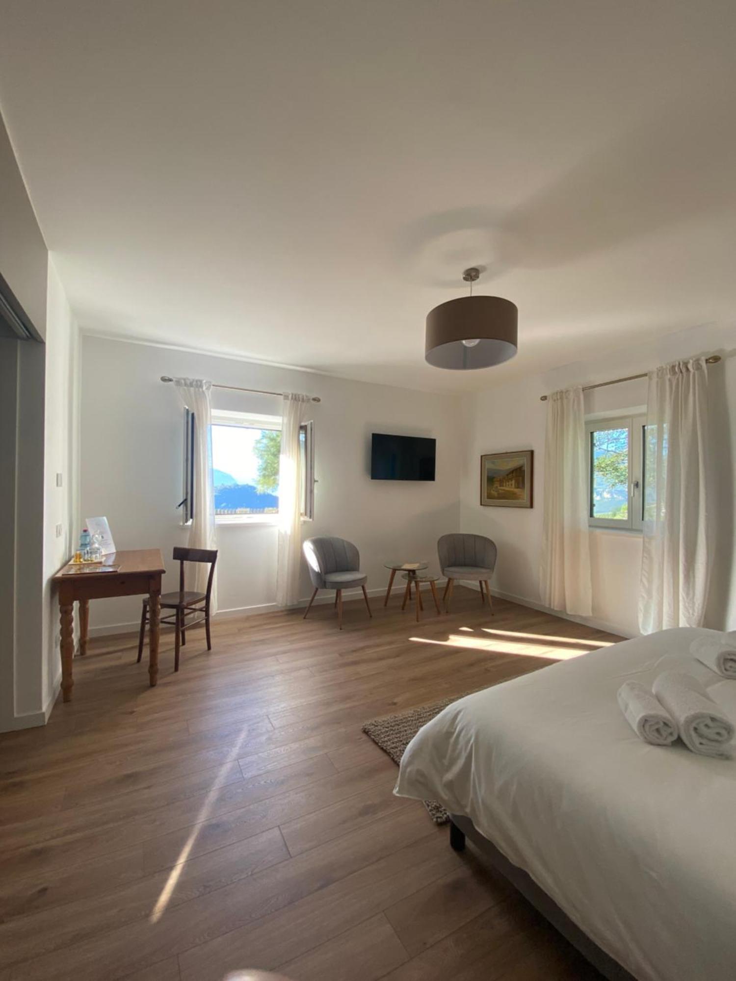 B&B La Casa In Collina Trento Bagian luar foto