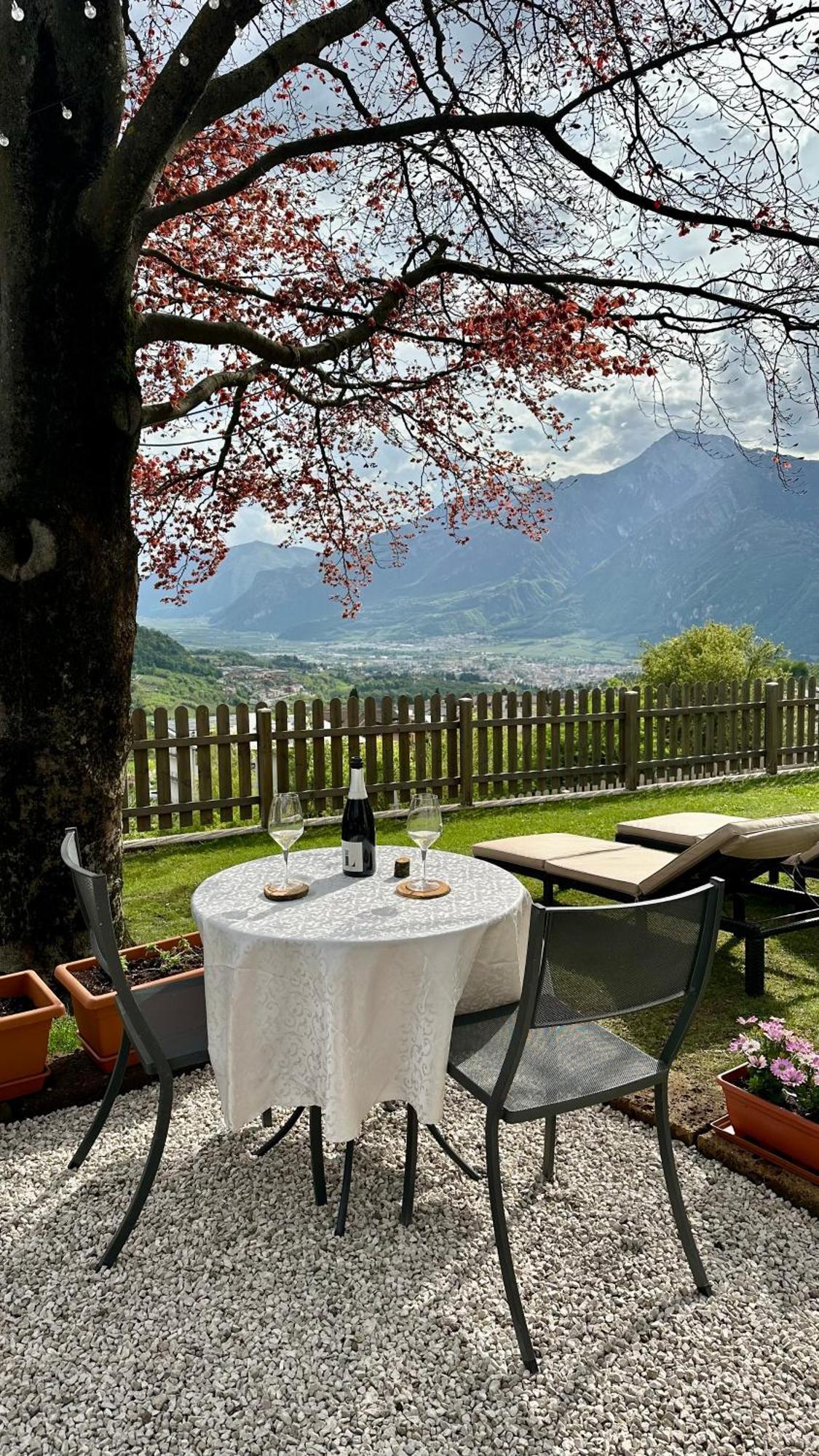 B&B La Casa In Collina Trento Bagian luar foto
